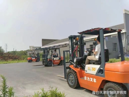 天津叉车驾校天津叉车证2023年考证报名叉车培训